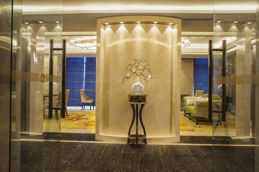 Chengdu Jin Yun Hotel Екстер'єр фото
